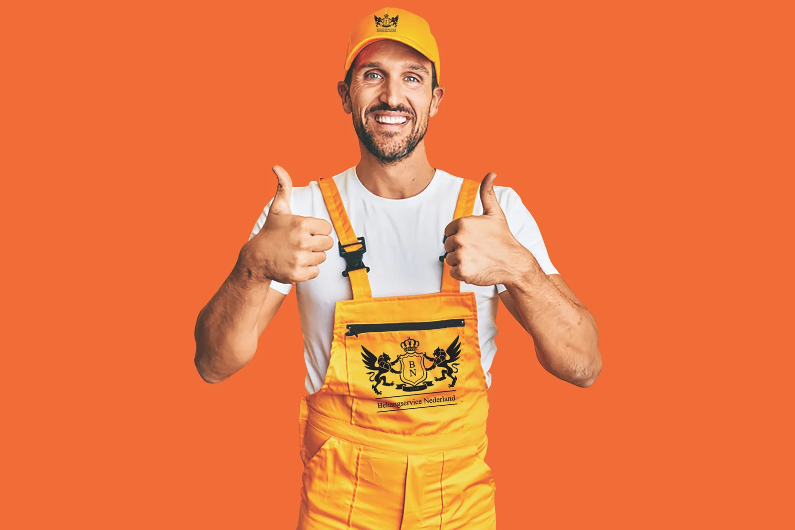Dit is Jeffrey van Stukadoor Service Tilburg. Een professional die zich heeft gespecialiseerd in stucwerk voor muren en plafonds.